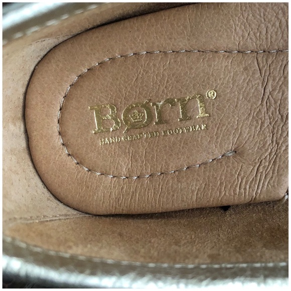 BORN DRIVING MOCCASINS SIZE 10 MEDIUM - Picture 9 of 10
